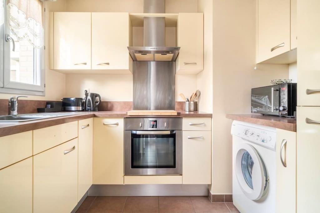Appartement avec Jardin et Terrasse près de Paris Mantes-la-Jolie Esterno foto